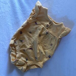 CARTERS BABY GIRL ONESIE